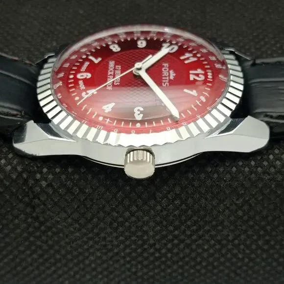 Vintage 1976 Fortis Manual Mens Silver Watch W/Leather Strap & Red accents - Picture 5 of 8